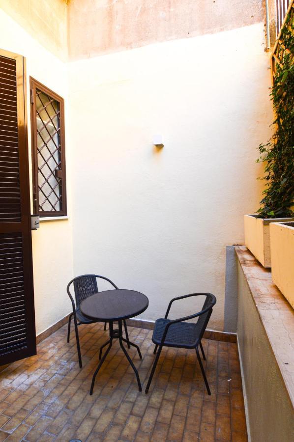 Flatinrome Trastevere Rooms Екстериор снимка